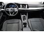 Volkswagen Golf 1.0 TSI Life 110PK / 81kW Privacy glas, Ergo stoelen met massage en geheugen, achteruitrijcamera (rear view), 3-zone climatronic, sfeerverlichting, carplay.