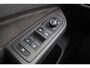 Volkswagen Golf 1.0 TSI Life 110PK / 81kW Privacy glas, Ergo stoelen met massage en geheugen, achteruitrijcamera (rear view), 3-zone climatronic, sfeerverlichting, carplay.