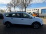 Dacia Lodgy 1.2 TCe Stepway 116PK 7Pers,Trekhaak,Navi,Airco,Cruise,Isofix,Bluetooth,Multi-Stuur,ElektrRamen+Spiegels,Lmv,Dakrail