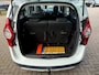 Dacia Lodgy 1.2 TCe Stepway 116PK 7Pers,Trekhaak,Navi,Airco,Cruise,Isofix,Bluetooth,Multi-Stuur,ElektrRamen+Spiegels,Lmv,Dakrail