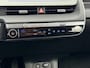 Hyundai Ioniq 5 Connect 77.4 kWh Automaat / SOH 100 % / Dealer onderhouden / 360 Camera / Warmtepomp / Stoel en stuur verwarming / Electrische achterklep /  Zomer + Winterset /