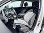 Hyundai Ioniq 5 Connect 77.4 kWh Automaat / SOH 100 % / Dealer onderhouden / 360 Camera / Warmtepomp / Stoel en stuur verwarming / Electrische achterklep /  Zomer + Winterset /