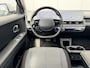 Hyundai Ioniq 5 Connect 77.4 kWh Automaat / SOH 100 % / Dealer onderhouden / 360 Camera / Warmtepomp / Stoel en stuur verwarming / Electrische achterklep /  Zomer + Winterset /