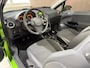Opel Corsa Unieke kleur 1.2-16V Selection