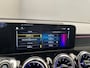 Mercedes-Benz GLB 200 AMG Line Camera | Parkeersensoren | Alcantara/Leder | LED | Keyless | Navigatie | Elek. Achterklep | Stoelverwarming | AMG-styling | Achteruitrijcamera | Cruise control