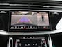 Audi Q7 Pro Line S Competition 60 TFSI e 360 kW / 490 PK | Vierwielsturing | Pano | Head up| Optiek zwart | Trekhaak |