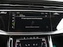 Audi Q7 Pro Line S Competition 60 TFSI e 360 kW / 490 PK | Vierwielsturing | Pano | Head up| Optiek zwart | Trekhaak |