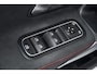 Mercedes-Benz A-klasse 250 e AMG Sport 218 PK | Panoramadak | CarPlay | Sfeerverlichting | Widescreen | Stoelverwarming | Cruise | Led | Pdc |