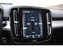 Volvo XC40 T4 211PK Automaat Plug-in hybrid Plus Bright / Navigatie / Cruise control / Harman Kardon / Stuur- & Stoelverwarming / Elektrische achterklep / Achteruitrijcamera / Elektrische stoelverst. met geheugen / Extra getint glas