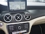 Mercedes-Benz CLA Shooting Brake 180 AMG AUT, Panodak, Camera, Leder Two Tone, Compleet, NL/NAP!