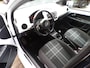 Volkswagen Up! 1.0 5-Drs White Edition! TOP STAAT,63.000KM! ''2e PAASDAG OPEN''