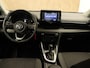 Toyota Yaris 1.5 Hybrid Active - CLIMATE CONTROL - DAB AUDIO - APPLE CARPLAY/ ANDROID AUTO - ARMSTEUN VOOR - CAMERA - ADAPTIEVE CRUISE CONTROL - THUISKOMER - MISTLAMPEN VOOR - LICHT EN REGENSENSOR