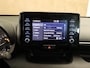Toyota Yaris 1.5 Hybrid Active - CLIMATE CONTROL - DAB AUDIO - APPLE CARPLAY/ ANDROID AUTO - ARMSTEUN VOOR - CAMERA - ADAPTIEVE CRUISE CONTROL - THUISKOMER - MISTLAMPEN VOOR - LICHT EN REGENSENSOR
