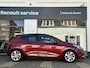 Renault Clio IV TCe 90 Limited | Navigatie | Airco | Dealer onderhouden | Luxe kleur Rouge Intense |