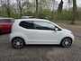 Volkswagen Up! 1.0 high up! BlueMotion | 2E EIGENAAR | 12MND GARANTIE | AIRCO | CRUISE | LMV |
