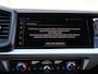 Audi A1 Sportback 35 TFSI S edition 150 pk | Verwarmbare voorstoelen | Parkeersensoren | Camera | Getint glas achter | 18'' velg | Sfeerverlichting |