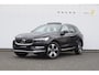 Volvo XC60 T6 350PK Automaat Plug-in hybrid AWD Plus Bright Panoramisch schuif-kanteldak / Google infotainment / Lederen bekleding / Parkeersensoren voor en achter met parkeercamera / Road Sign information / Cruise Control