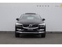 Volvo XC60 T6 350PK Automaat Plug-in hybrid AWD Plus Bright Panoramisch schuif-kanteldak / Google infotainment / Lederen bekleding / Parkeersensoren voor en achter met parkeercamera / Road Sign information / Cruise Control