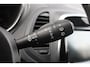 Renault Captur 0.9 TCe Intens | Keyless | Camera | BLIS | Telefoonvoorbereiding | Navigatie |