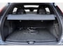 Volvo XC40 T5 262pk R Design Recharge Plug-In Pano l Harmann l Memory l VOL