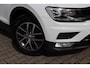 Volkswagen Tiguan 1.4 TSI Connected Series | Trekhaak | Camera | 17 Inch |