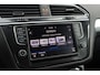 Volkswagen Tiguan 1.4 TSI Connected Series | Trekhaak | Camera | 17 Inch |
