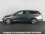 Hyundai i30 Wagon 1.5 T-GDi MHEV Premium | Stuur-/Stoelverwarming | Navigatie | Parkeersensoren voor & Achter |