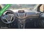 Ford Tourneo Courier 1.0 Titanium stoelverwarming , airco .