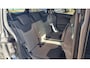 Ford Tourneo Courier 1.0 Titanium stoelverwarming , airco .
