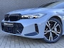BMW 3-Serie Touring 330i xDrive | M-Sport | Brooklyn Grau | Adaptive Cruise | Stoelverwarming
