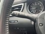 Nissan Qashqai 1.3 DIG-T Tekna / Panoramadak / Trekhaak (1500 KG) / Stoelverwarming / Navigatie / Adaptieve Cruise Control / Voorruitverwarming