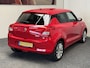 Suzuki Swift 1.2 COMFORT SMART HYBRID NAVIGATIE AIRCO STOELVERWARMING BLUETOOTH TELEFOON MEDIA VOORBEREIDING ACHTERUITRIJCAMERA 16" LICHTMETALEN VELGEN ZEER MOOI !! 3010 DEK