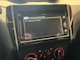 Suzuki Swift 1.2 COMFORT SMART HYBRID NAVIGATIE AIRCO STOELVERWARMING BLUETOOTH TELEFOON MEDIA VOORBEREIDING ACHTERUITRIJCAMERA 16" LICHTMETALEN VELGEN ZEER MOOI !! 3010 DEK