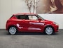 Suzuki Swift 1.2 COMFORT SMART HYBRID NAVIGATIE AIRCO STOELVERWARMING BLUETOOTH TELEFOON MEDIA VOORBEREIDING ACHTERUITRIJCAMERA 16" LICHTMETALEN VELGEN ZEER MOOI !! 3010 DEK