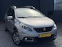 Peugeot 2008 1.2 PureTech Blue Lion 2e Eigenaar,Pano,Navi,Trekhaak,110pk,Dealer Onderhouden,Airco,Cruise,Pdc,Lm velgen,N.A.P,Recent beurt gehad,Apk tot 11-2026