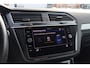 Volkswagen Tiguan 1.4 TSI eHybrid Life | ACC | Trekhaak | Winter Pakket |