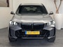 BMW X5 X DRIVE50e M SPORTPAKKET PANORAMADAK LUCHTVERING HEAD-UP DISPLAY NAVIGATIE LEDER ADAPTIVE CRUISE CONTROL PANO SCHUIF/KANTELDAK APPLE CARPLAY/ANDROID RIJSTROOKSENSOREN DODEHOEKSENSOREN 360 CAMERA. Brgl
