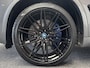 BMW X5 X DRIVE50e M SPORTPAKKET PANORAMADAK LUCHTVERING HEAD-UP DISPLAY NAVIGATIE LEDER ADAPTIVE CRUISE CONTROL PANO SCHUIF/KANTELDAK APPLE CARPLAY/ANDROID RIJSTROOKSENSOREN DODEHOEKSENSOREN 360 CAMERA. Brgl