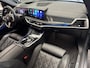 BMW X5 X DRIVE50e M SPORTPAKKET PANORAMADAK LUCHTVERING HEAD-UP DISPLAY NAVIGATIE LEDER ADAPTIVE CRUISE CONTROL PANO SCHUIF/KANTELDAK APPLE CARPLAY/ANDROID RIJSTROOKSENSOREN DODEHOEKSENSOREN 360 CAMERA. Brgl