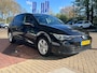 Volkswagen Golf 1.0 eTSI DSG Life Business / Navigatie / PDC / Geheugen stoelen / Getint glas / 16'' LMV