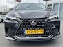 Lexus NX 450h+ AWD Luxury Line TREKHAAK 1500KG TREKGEWICHT STOELVERW STUURVERW GROOTSCHERM