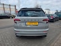 Skoda Karoq 1.5 TSI ACT Business Edition | Met o.a. camera, AppleCarPlay/AndroidAuto, navigatie, lane-assist en climate control!