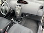 Toyota Yaris 1.3 VVTi Aspiration | 5 deurs | Airconditioning | Licht metalen velgen | Incl. beurt, APK en 12 maanden garantie |