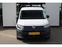 Volkswagen Caddy Cargo 2.0 TDI Economy Business trekhaak parkeersensoren door ons geleverd en onderhouden laadvloer scheidingswand