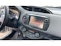 Toyota Yaris 1.3 VVT-i Lounge | Trekhaak | Camera | Navi | Auto Airco | Dealer onderhouden