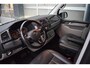 Volkswagen Transporter 2.0 TDI L2H1 DC Highline Nwe motor! Leer | Automaat | Trekhaak |