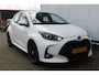 Mazda 2 Hybrid 1.5 Exclusive-line Stuur- en Stoelverwarming l Apple Carplay/ Android auto l Keyless l Automaat l Parkeercamera l Adaptief Cruise control l
