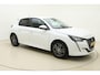 Peugeot 208 1.2 Turbo 100pk Active Pack | Navigatie | Airco | Cruise control | DAB | Getinte ramen | LED Koplampen | Lichtmetalen velgen | Parkeersensoren | BTW-Auto