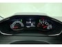 Peugeot 208 1.2 Turbo 100pk Active Pack | Navigatie | Airco | Cruise control | DAB | Getinte ramen | LED Koplampen | Lichtmetalen velgen | Parkeersensoren | BTW-Auto