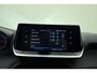 Peugeot 208 1.2 Turbo 100pk Active Pack | Navigatie | Airco | Cruise control | DAB | Getinte ramen | LED Koplampen | Lichtmetalen velgen | Parkeersensoren | BTW-Auto